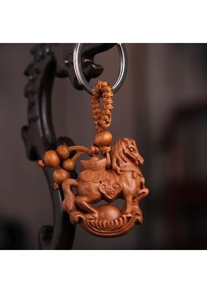 No.7 Boyutu Çin Tarzı Zodyak Anahtarlık Doğal Kırmızı Ahşap Kolye Narin Oymalı Şanslı Buddha Araba Anahtar Süslemeleri (Yurt Dışından)