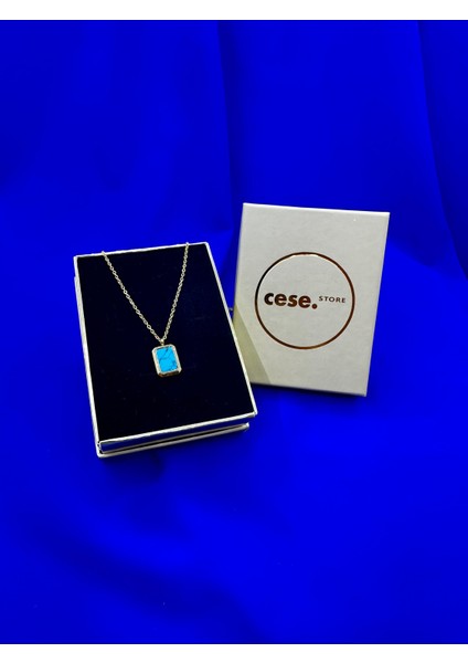 Celeste Shine Dikdörtgen Model Doğal Taşlı (Firuze) Altın Sarı (Gold) Paslanmaz Çelik Kolye