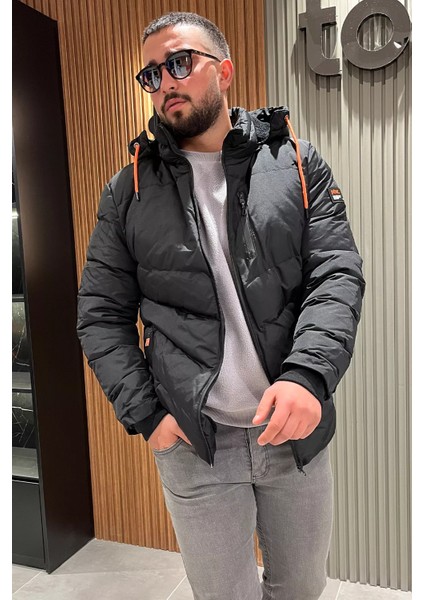 İçi Peluş Fermuarlı Kapüşonlu Erkek Mont P-00013141 fiyatları