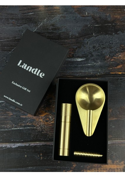 Döküm Pirinç Puro Hediye Gift Set Puro Küllüğü, Kibritlik ve Puro Iğnesi Hediye Kutusu Içerisinde modelleri