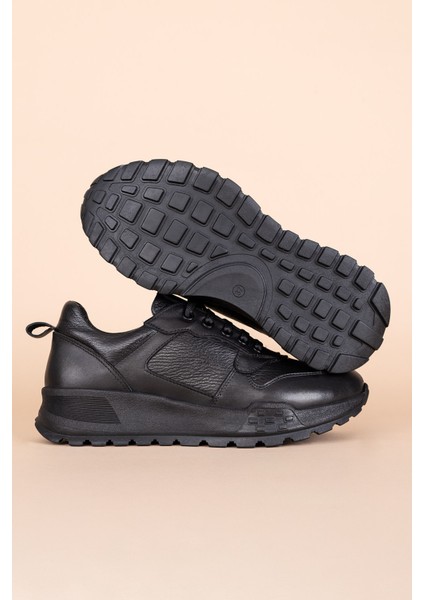 Salfas Kadın Deri Siyah Spor Ayakkabı modelleri