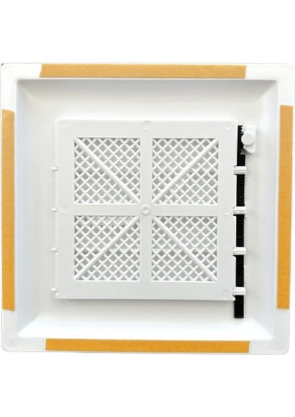 Plastik Menfez 28X28 cm
