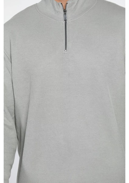 Erkek Dik Yaka Yarım Fermuarlı Kendinden Desenli Sweatshirt fırsatları
