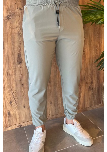 Bel ve Paça Lastikli Paraşüt Slim Fit Jogger Pantolon