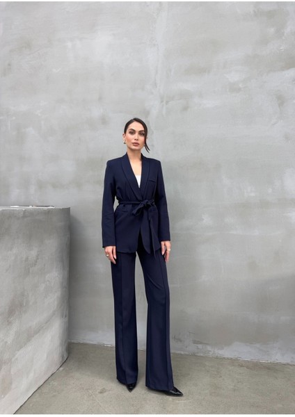 Kadın Ikili Kuşaklı Blazer Ceket Pantolon Takım