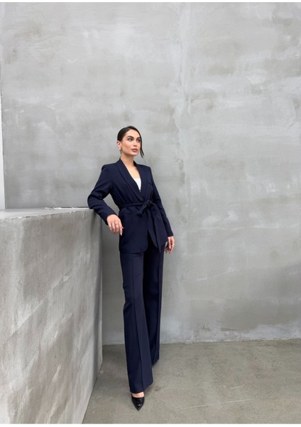 Kadın Ikili Kuşaklı Blazer Ceket Pantolon Takım modelleri