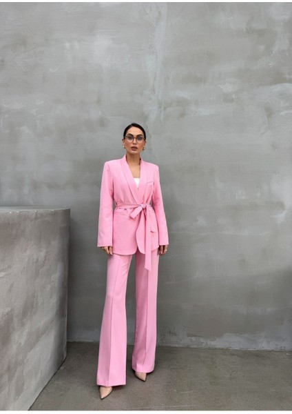 Kadın Ikili Kuşaklı Blazer Ceket Pantolon Takım modelleri