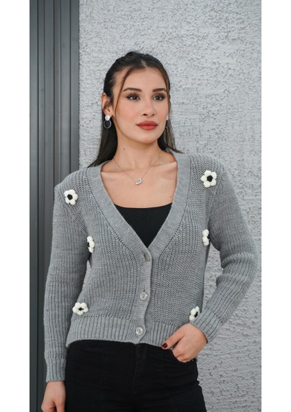 Çiçekli Hırka Gri indirimleri