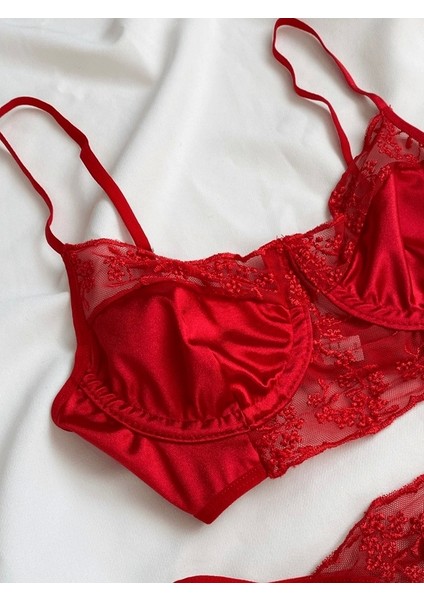 Dantel Detaylı Saten Sütyen Takım fiyatları