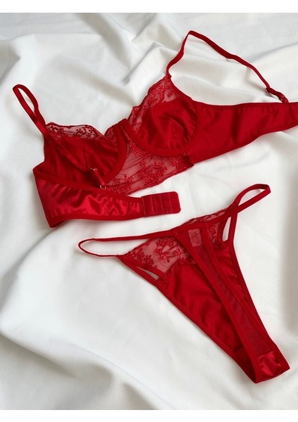 Dantel Detaylı Saten Sütyen Takım fırsatları