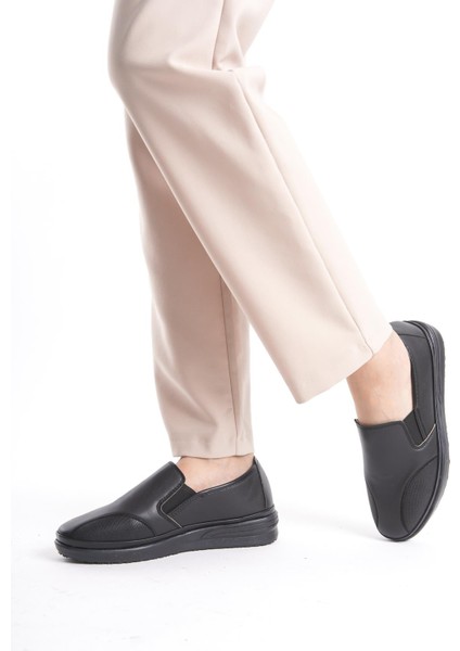 Kadın Yanı Lastik Detaylı Günlük Ayakkabı Yuvarlak Burun Tam Kalıp Comfort Ayakkabı modelleri