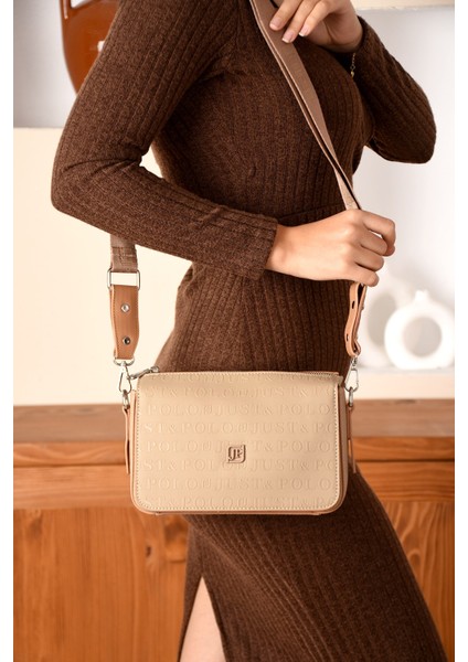 Kadın Orta Boy Çapraz Askılı 4 Gözlü Omuz Çantası MDS4036