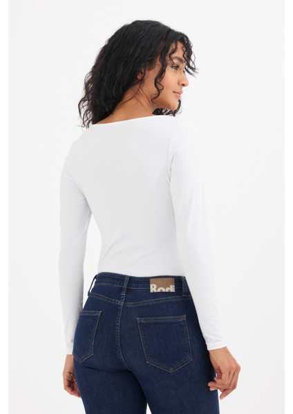 Beyaz Degaje Yaka Uzun Kollu Zıbın fırsatları