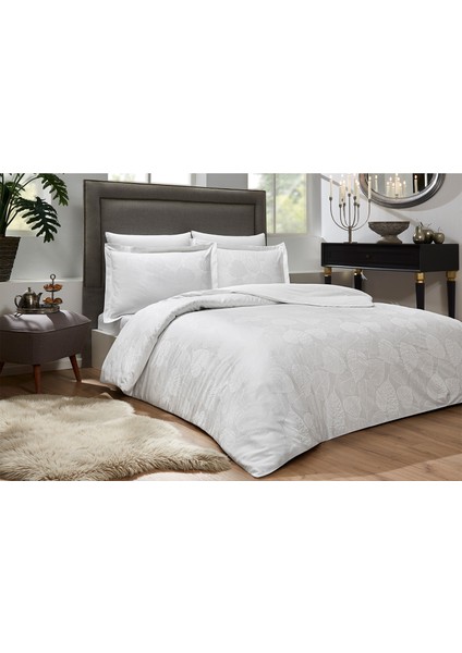 Yaprak Çift Kişilik Jakarlı Saten Nevresim Takımı fırsatları