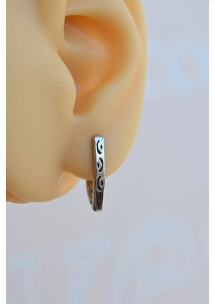 Erkek Antik V Model Çelik Küpe modelleri