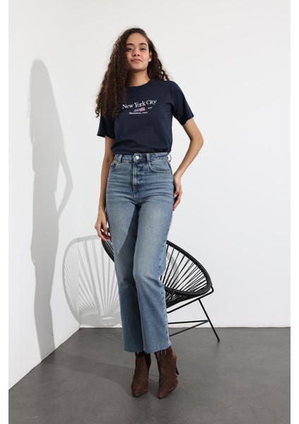 Mavi Yüksek Bel Kesik Paça Straight Fit Jean