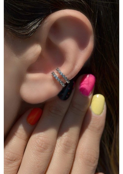 İki Sıralı Taşlı Sıkıştırmalı Kıkırdak Küpe Earcuff Gümüş Renkli