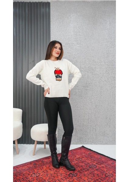 Ayıcıklı Kazak Beyaz indirimleri