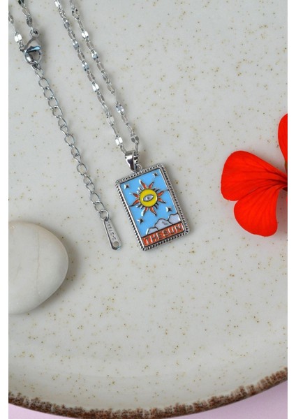 Renkli Güneş Tarot Kolye The Sun Çelik Dikdörtgen Güneş Figürlü Gümüş Renk