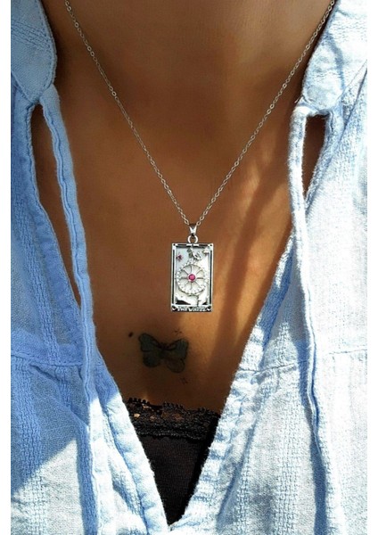 Çelik Kader Şans Kolye Tarot Kolye Şans Sembolü Gümüş Renk fiyatları