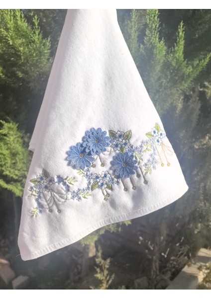 3 Boyutlu Nakışlı El Havlusu 50X90