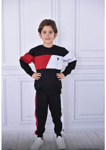 Erkek Çocuk Eşofman Takımı