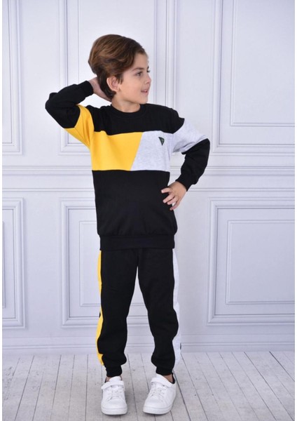 Erkek Çocuk Eşofman Takımı