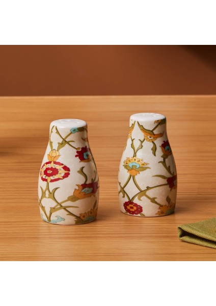 Nevra Tuzluk Biberlik