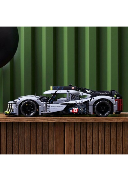 LEGO Technic Peugeot 9x8 24H Le Mans Hybrid Hypercar 42156