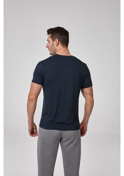 Erkek Kısa Kollu Sıfır Yaka T-Shirt fiyatları