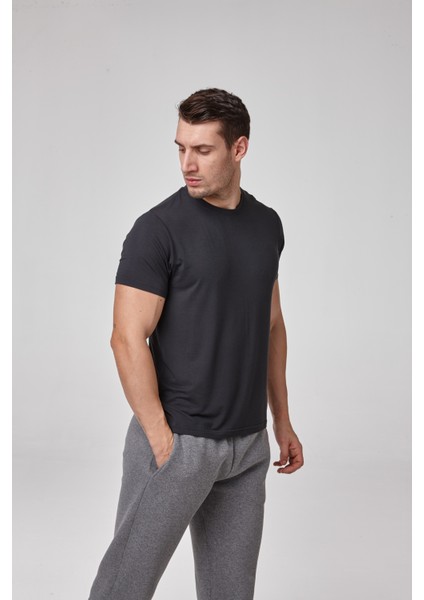 Erkek Kısa Kollu Sıfır Yaka T-Shirt