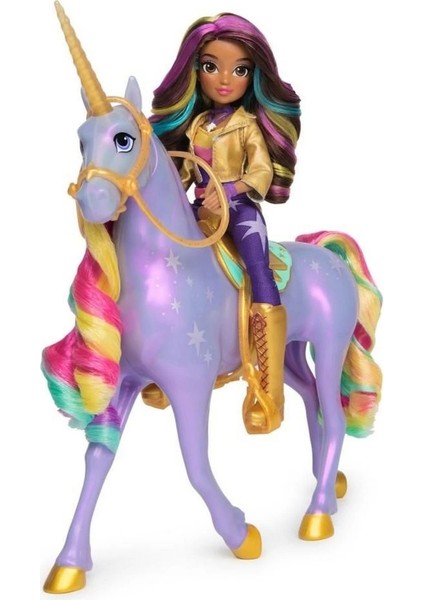 Unicorn Akademisi Sophia ve Rainbow Wildstar modelleri