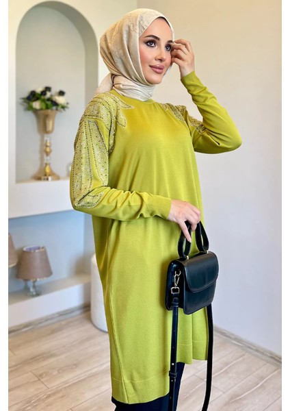 Omuz Taşlı Tesettür Triko Tunik