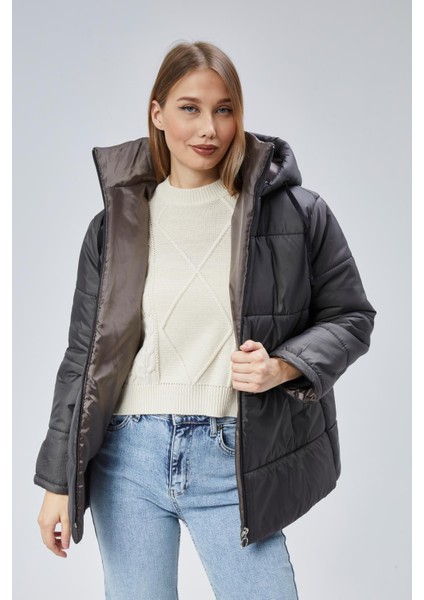 Kadın Oversize Model Kapüşonlu Şişme Mont - Gri