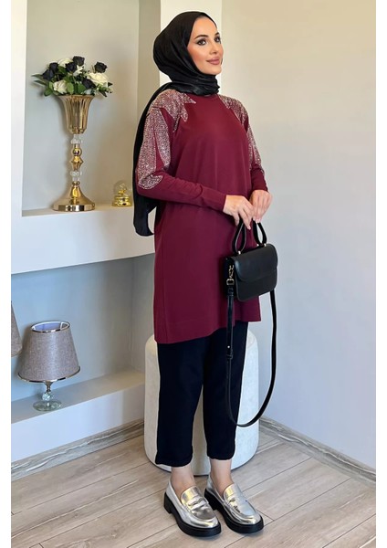 Omuz Taşlı Tesettür Triko Tunik
