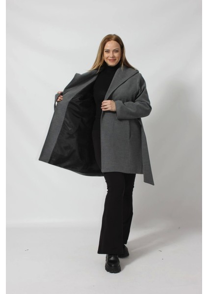 Kuşaklı Yandan Bağlama Detaylı Kapüşonlu Kaşe Kaban fiyatları