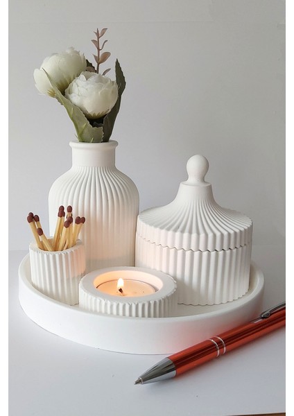 Minimal Beyaz Beton Dekoratif Set. Vazo, Sunum Tepsisi, Kapaklı Kutu, Mini Mumluk ve Mini Çiçeklik modelleri
