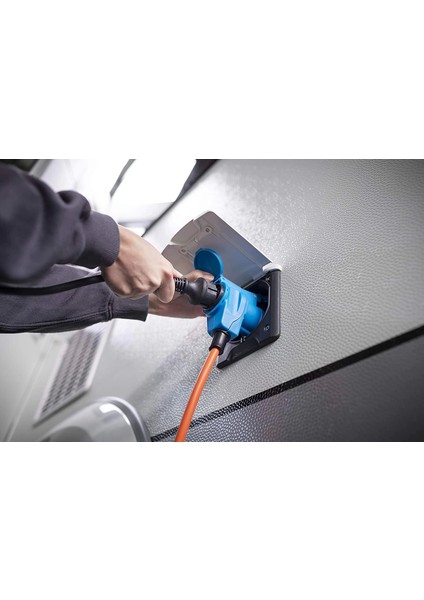 Karavan 220V Çıkışlı Enerji Besleme Kablosu 1.5 Metre indirimleri