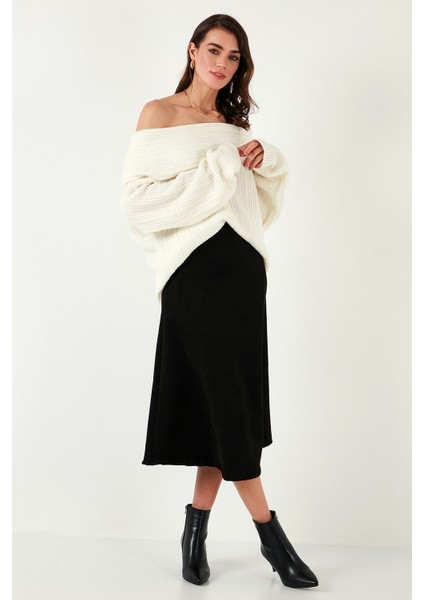 Streç Regular Fit Yüksek Bel Midi Boy Süet Çan Etek Bayan Etek 5866180 indirimleri