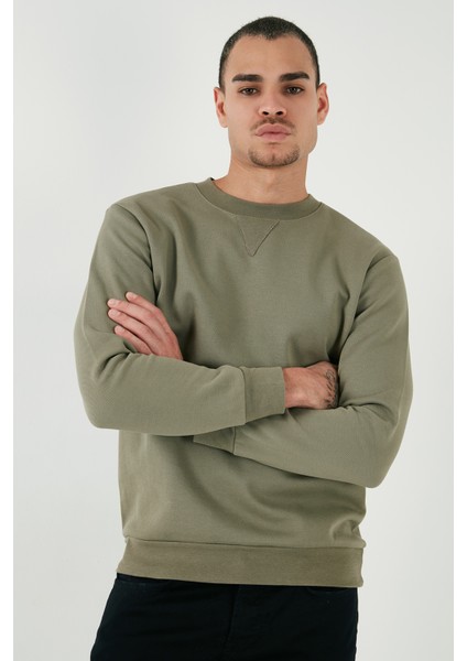 Pamuklu Relaxed Fit Bisiklet Yaka Sweat Erkek Sweat 5905453 fırsatları