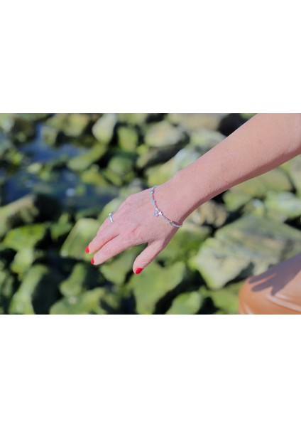 Yıldız Detaylı Gümüş Rengi Zarif Bileklik