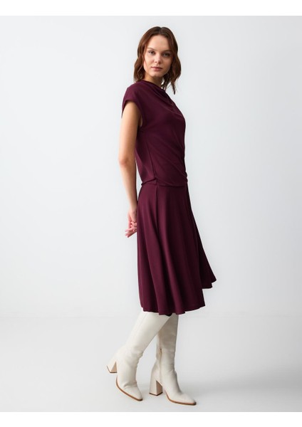 Sumak Rahat Kesim Dökümlü Yaka Kısa Kollu Midi Elbise modelleri