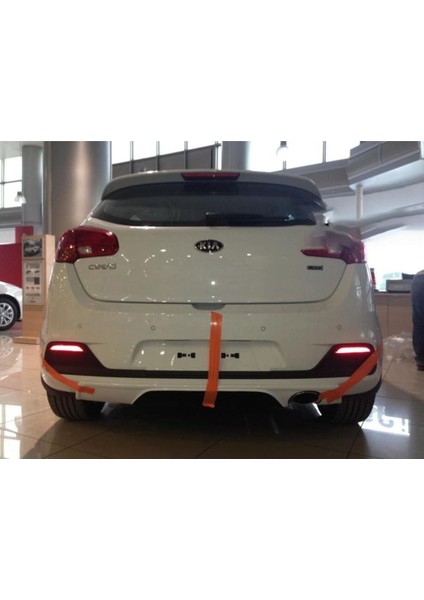 Kia Ceed Difüzör Parlak Siyah 2012 2013 2014 2015 Plastik