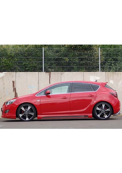 Opel Astra J Sedan Rieger Marşpiyel Seti Mat Siyah Plastik 2009 - 2014
