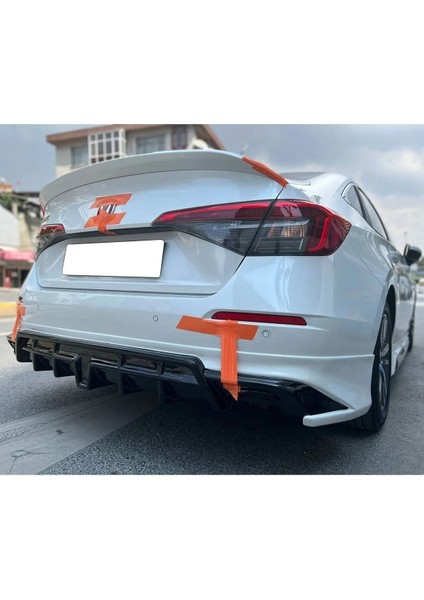 Honda Civic Fe1 2022 2023 Yeni Model Arka Ek Mat Siyah Plastik