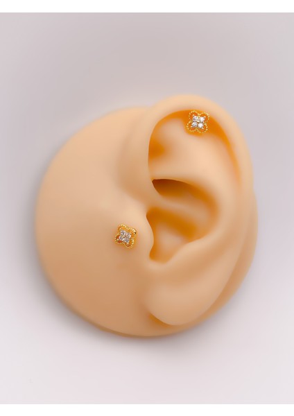 Cerrahi Çelik Piercing Marka Model Mini Yonca Kıkırdak Helix Tragus Piercing (1ADET)