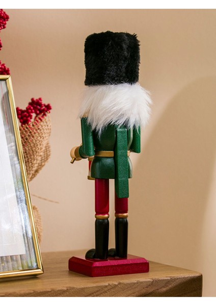 Lcwk Fındıkkıran Figürlü Ahşap Biblo 26 cm fiyatları