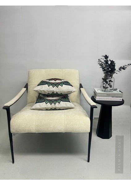 Mandala Desenli Dekoratif Çift Taraflı 2'li Kırlent Kılıfı Seti modelleri