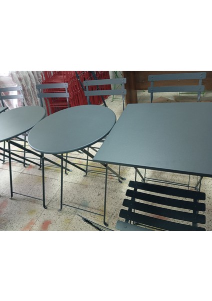 Bistro Serisi Katlanır Metal Masa Sandalye Seti Özellikleri: Antrasit Gri RAL7016 Kare: 61 x 61 cm