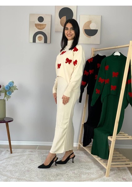 Kadın Fiyonk Desenli Kazaklı Elbise(Krem) indirimleri